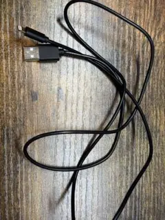 USB-A to Lightning 充電ケーブル 黒　1m