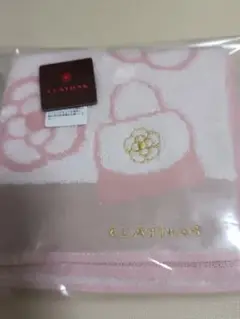 クレイサス　CLATHAS　タオルハンカチ　ピンク　新品未使用　タグ付き