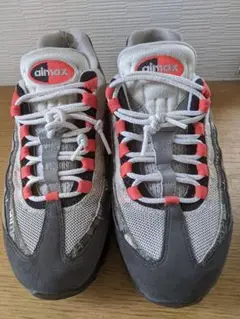 Item thumbnail for item da112ab9-e9da-44fd-8a3d-2bc8164fe22a