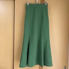 ロングスカート　グリーン緑