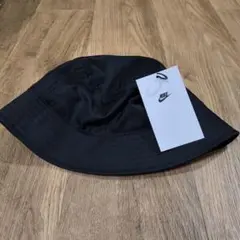Nike ブラック バケットハット