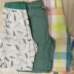 GAP、UNIQLO、OLDNAVYパンツ3点