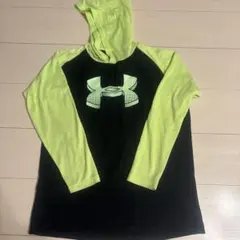 Under Armour フード付きTシャツ YXL 黒/ライム　160cm