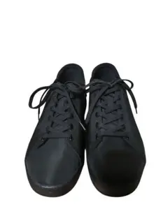DESCENTE 防水スニーカー
