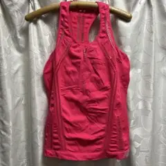 ピンク レーサーバックタンクトップ Ｍ〜Ｌサイズニューバランス　BDRY