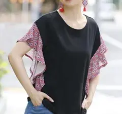 チチカカ❤︎フリルが可愛い黒トップス⭐︎超美品！