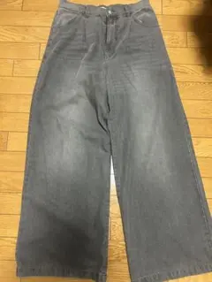 クシルデニムパンツ