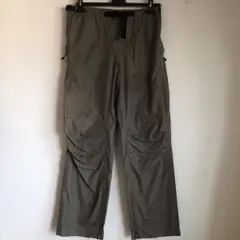 SOUNDS GOODSユナイテッドアローズ　テックパンツカーキMサイズ