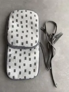 DADWAY BabyHopper 保冷ポーチ チャコールステッチ