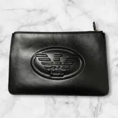 EA7 Emporio Armani ブラッククラッチバッグ