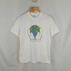 UNIQLO　UT　kaws peace for all　S　TシャツB3533