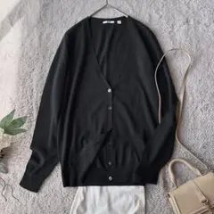 美品(M)毛100%/長袖カーディガン/羽織り/上着/黒/Vネック/シンプル