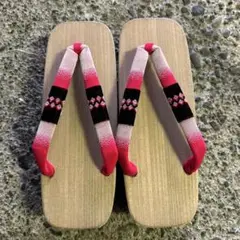Item thumbnail for item 0b3750aa-ffcb-4d35-b00a-a7544b9ef7a8