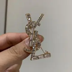 M-1250 サンローラン ヴィンテージ ブローチ
