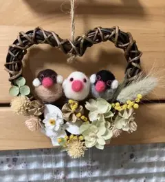 ハンドメイド☆仲良し文鳥さんのリース☆羊毛フェルト☆さくら・白・シナモン