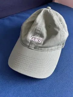 VANS オリーブグリーン キャップ