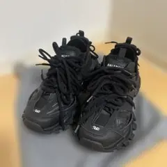 週末割!正規品 BALENCIAGA ブラック Trackスニーカー 36