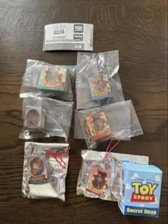 トイストーリー　ミニチュアパッケージコレクション　　シークレットストラップ