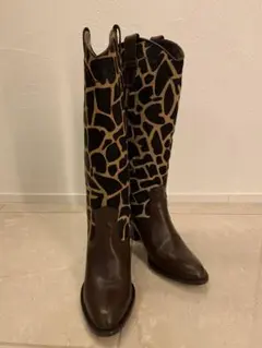 Item thumbnail for item adc97297-6746-481e-8c74-ba3435e01168