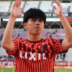 【匿名配送】【入手困難】鹿島アントラーズ　プレマッチ　赤　黒　ユニフォーム 匿名配送】【入手困難】鹿島アントラーズ プレマッチ 赤 黒