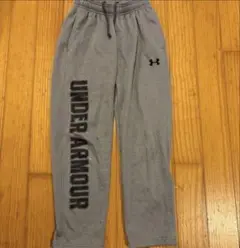 アンダーアーマー スウェットパンツSTORM キッズ　YMD グレー　140