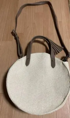 円形ストローかごバッグ