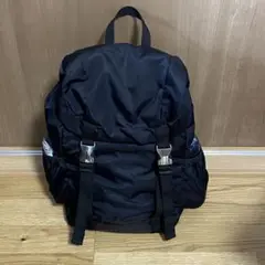 美品 GU ナイロン バックパック 黒