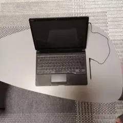 富士通 Arrows 2-in-1タブレットノートパソコン