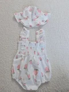 いちご柄ロンパース・帽子セット