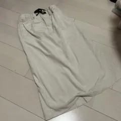 ベロア生地スカート