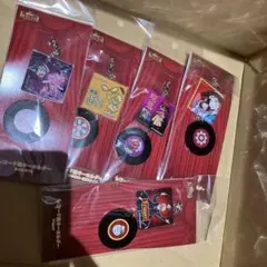 主役は我々だ　レコード風キーホルダー　5種類