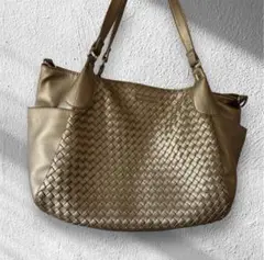 Item thumbnail for item 4ab5255a-6103-4ebe-91db-31983bb97374