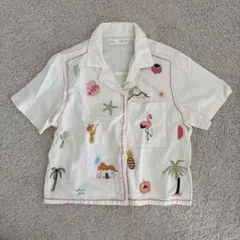 ZARA kids 刺繍入りホワイト半袖シャツ　（※130〜135㎝）