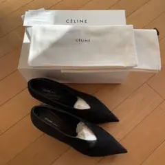 CELINE セリーヌ Vネック　パンプス CELINE - セリーヌ パンプス エッセンシャルVネック ポイン