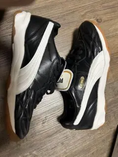 Puma king indoor 28.5センチ