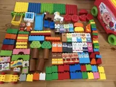 アンパンマン　はじめてのブロックワゴン　2種入り