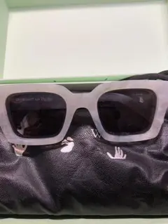 off-white サングラス