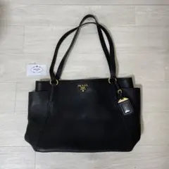 【美品】PRADA トートバック 黒 A4サイズ収納可