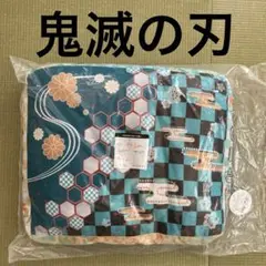 鬼滅の刃　冷感タイプ 枕　約45cm x35cm