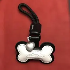 【新品】骨型キーホルダー　ハートオーナメント チャーム