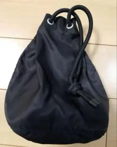 美品　UNUSED　ナイロン　巾着　バッグ　ポーチ　 UH0588　ブラック