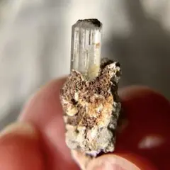 アクアマリン 原石 9.8ct スカルドゥ 天然アクアマリン原石 鉱石 鉱石標本