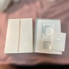 未使用 ゴールド iPad箱のみ