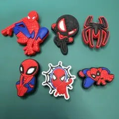 84Q スパイダーマン　6個 1セット】　ジビッツ　クロックス　アクセサリー