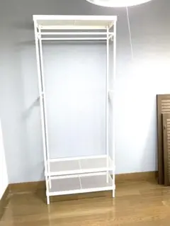 ホワイト クローゼットに(^^)購入約1年前です。