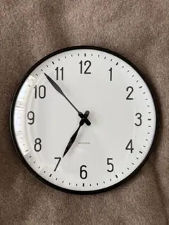 【新品未使用品】残り1個　アルネ・ヤコブセン バンカーズ ホワイト29cm Arne Jacobsen Bankers Wall Clock White | アルネヤコブセン
