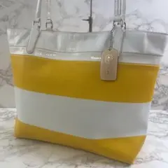 COACH コーチ バイカラー ボーダー PVCレザー トートバッグ