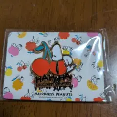 スヌーピー　ピンバッジ さくらんぼ　①