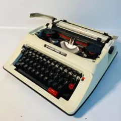 シルバー精工 タイプライター SILVER-REED 810 ジャンク 送料込み