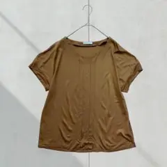 3241【アカマ】カットソー　タックTシャツ　茶色　Ｍ　薄手　春夏　シンプル